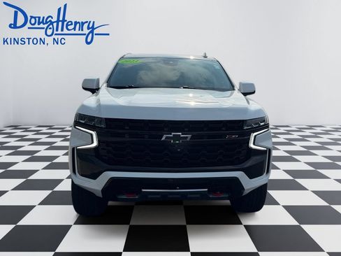 Used 2023 Chevrolet Tahoe Z71 w/ Luxury Package AWD/4WD image 8