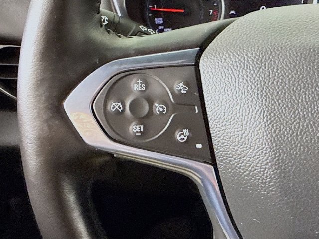 Used 2022 Chevrolet Traverse RS FWD image 13