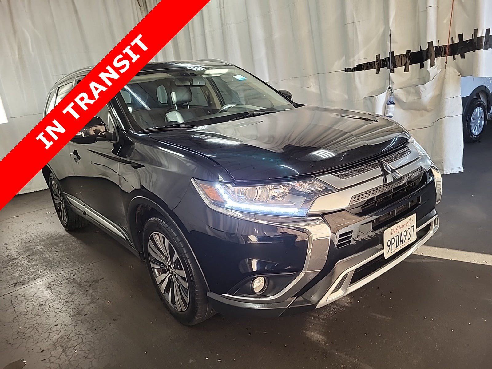 Used 2019 Mitsubishi Outlander SEL FWD image 1