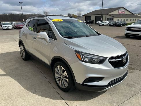 Used 2019 Buick Encore Preferred image 3
