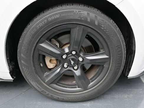 Used 2015 Ford Mustang Coupe image 15