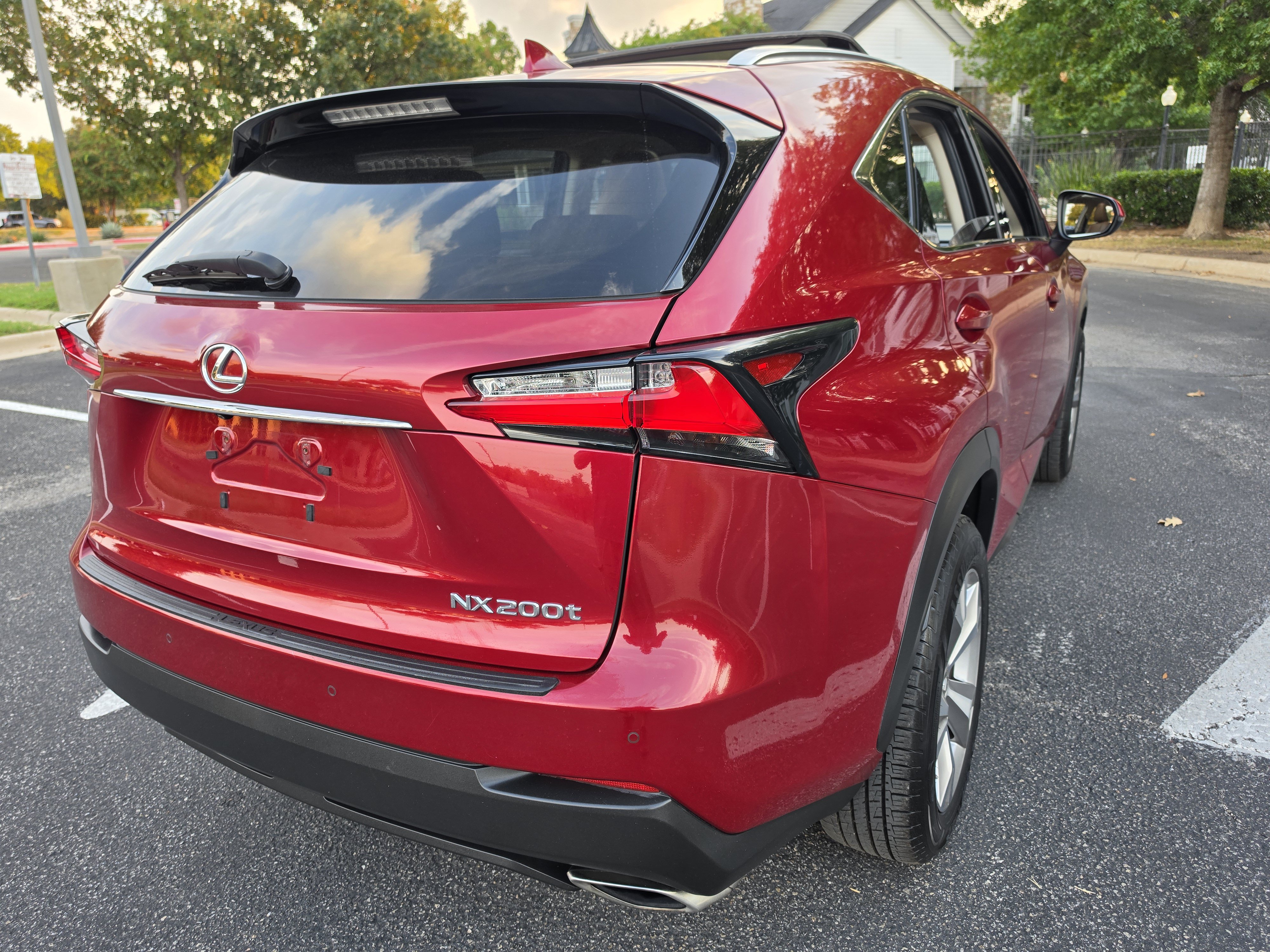 Used 2017 Lexus NX 200t FWD w/ Premium Package image 7