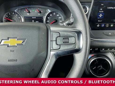 Used 2024 Chevrolet Blazer LT w/ Convenience Package FWD image 12