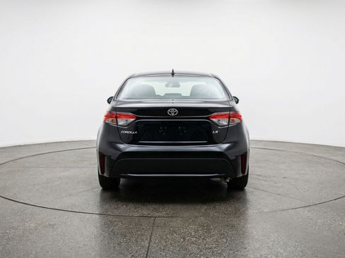 Used 2025 Toyota Corolla LE FWD image 7