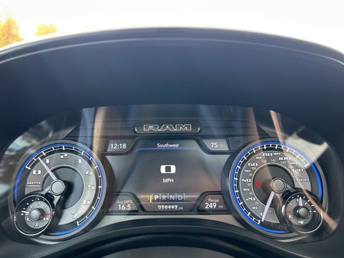 Certified 2022 RAM 1500 Limited w/ Body Color Bumper Group image 17