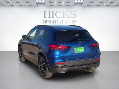Used 2025 Mercedes-Benz GLA 250 image 7