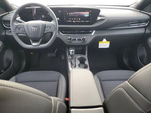 New 2026 Buick Envista Preferred image 12