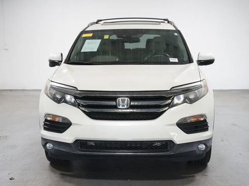 Used 2016 Honda Pilot Touring image 2