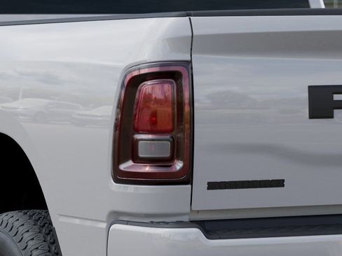 New 2026 RAM 2500 Big Horn AWD/4WD image 9