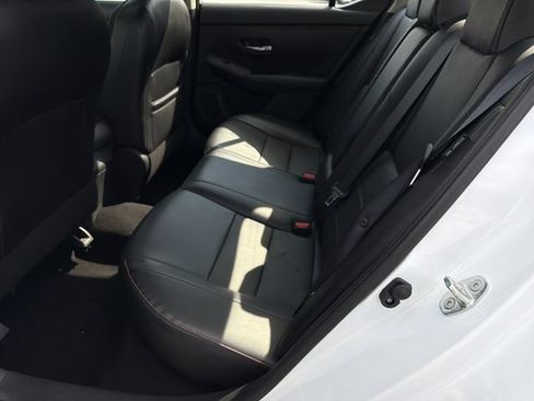 Used 2024 Nissan Sentra SR w/ SR Premium Package FWD image 28