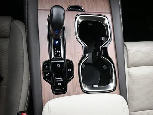Used 2023 Lexus RX 350 w/ Accessory Package (2T) AWD/4WD image 19