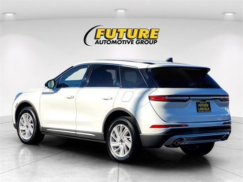 Used 2024 Lincoln Corsair FWD image 6