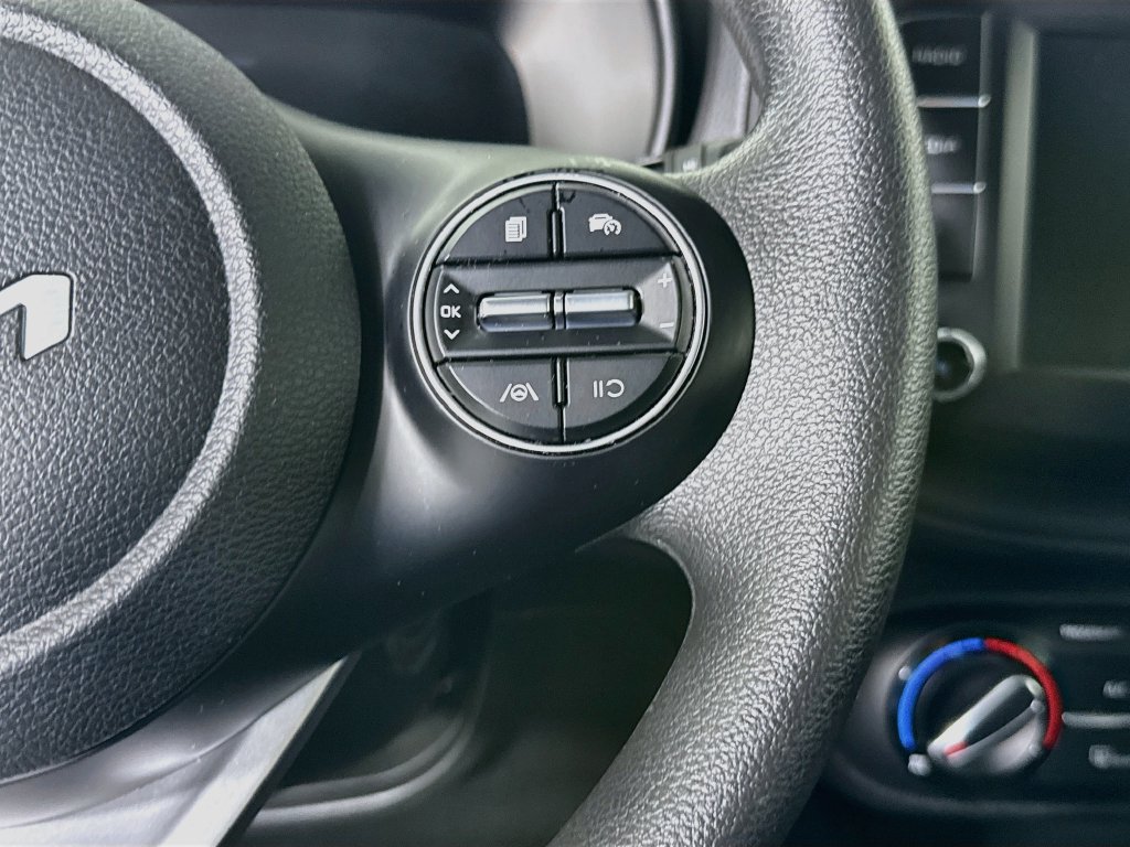 Used 2023 Kia Soul LX FWD image 21