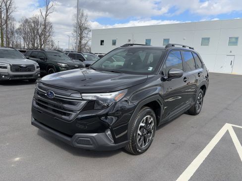 New 2026 Subaru Forester Premium image 3