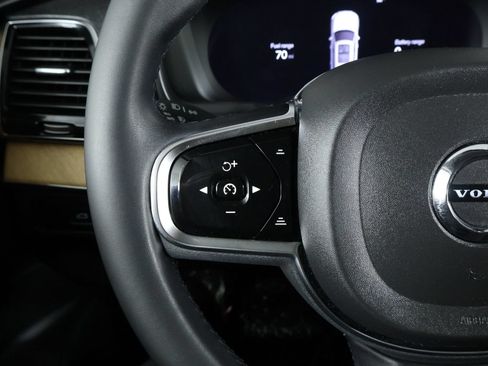 Used 2023 Volvo XC90 T8 Plus AWD/4WD image 10