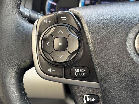 Used 2012 Toyota Camry XLE FWD image 27