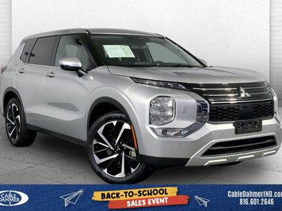Used 2024 Mitsubishi Outlander SE