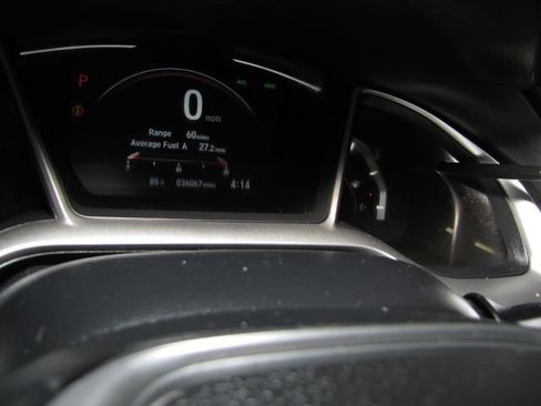 Used 2020 Honda Civic Sport image 4