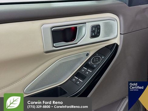 Certified 2022 Ford Explorer Platinum w/ Equipment Group 601A image 22