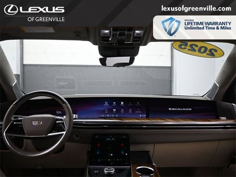 Used 2025 Cadillac Escalade Sport Platinum image 22