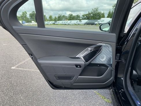 New 2025 BMW 760i xDrive w/ Autobahn Package image 6