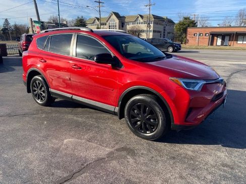 Used 2017 Toyota RAV4 LE w/ All Weather Liner Package image 4