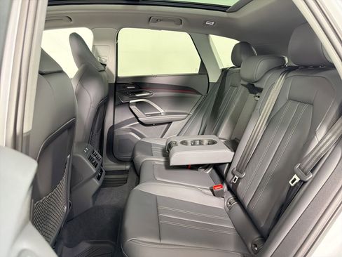 New 2025 Audi Q5 Premium Plus image 13