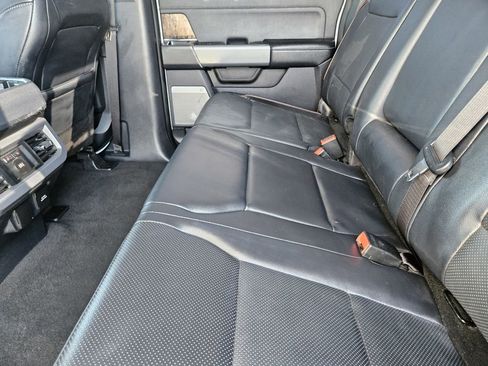 Used 2024 Ford F250 Lariat image 34