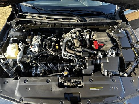 Used 2021 Nissan Altima 2.5 SR image 34