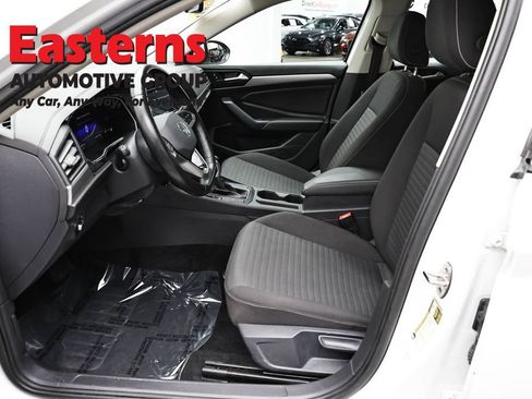 Used 2024 Volkswagen Jetta S FWD image 14