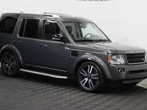 Used 2016 Land Rover LR4 HSE LUX AWD/4WD image 3