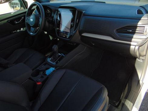 Certified 2025 Subaru Forester Limited AWD/4WD image 26