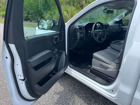 Used 2014 Chevrolet Silverado 1500 W/T AWD/4WD image 9