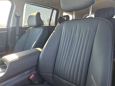 New 2026 Hyundai Ioniq 9 Calligraphy image 17