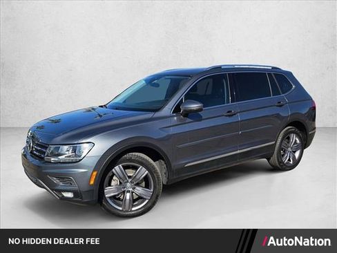 Used 2020 Volkswagen Tiguan SEL FWD image 1