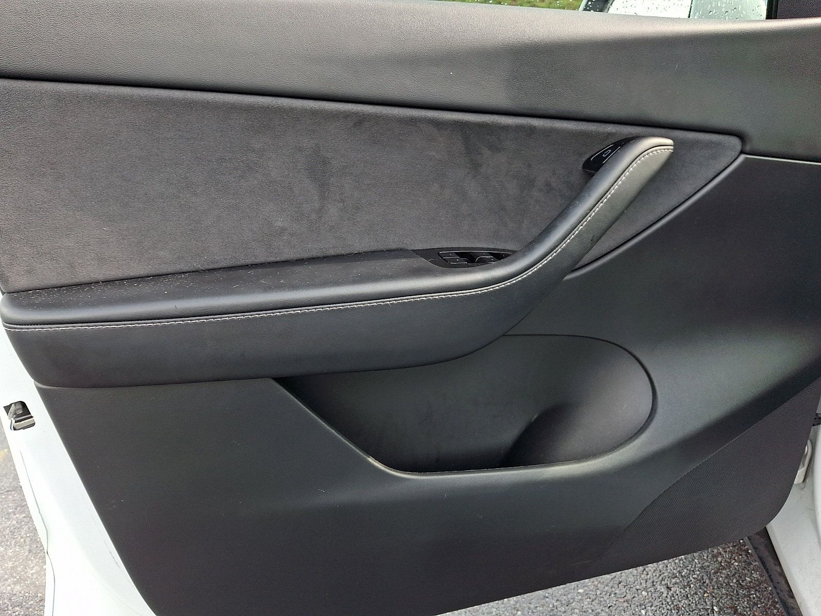 Used 2021 Tesla Model Y Long Range AWD/4WD image 12