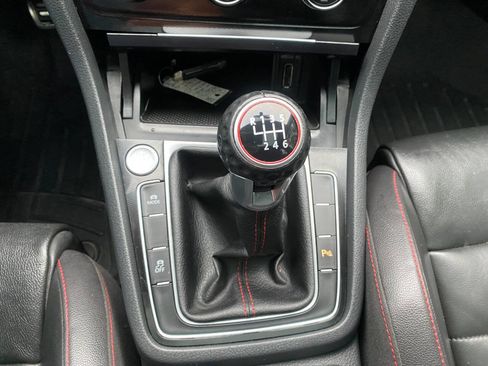 Used 2015 Volkswagen GTI S image 28
