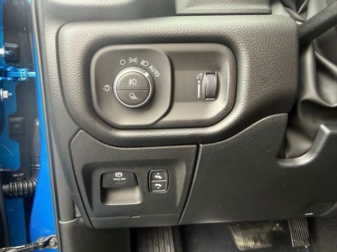 New 2026 RAM 1500 Big Horn AWD/4WD image 15