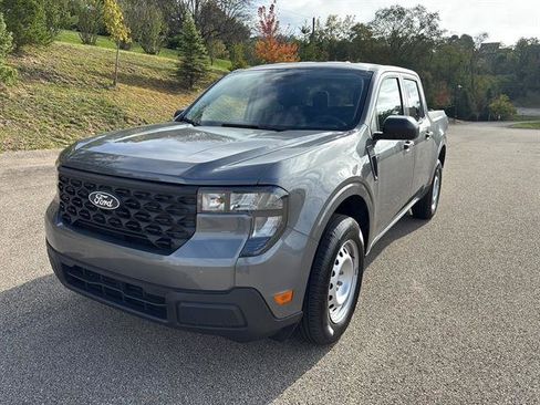 New 2025 Ford Maverick XL w/ Equipment Group 101A image 8