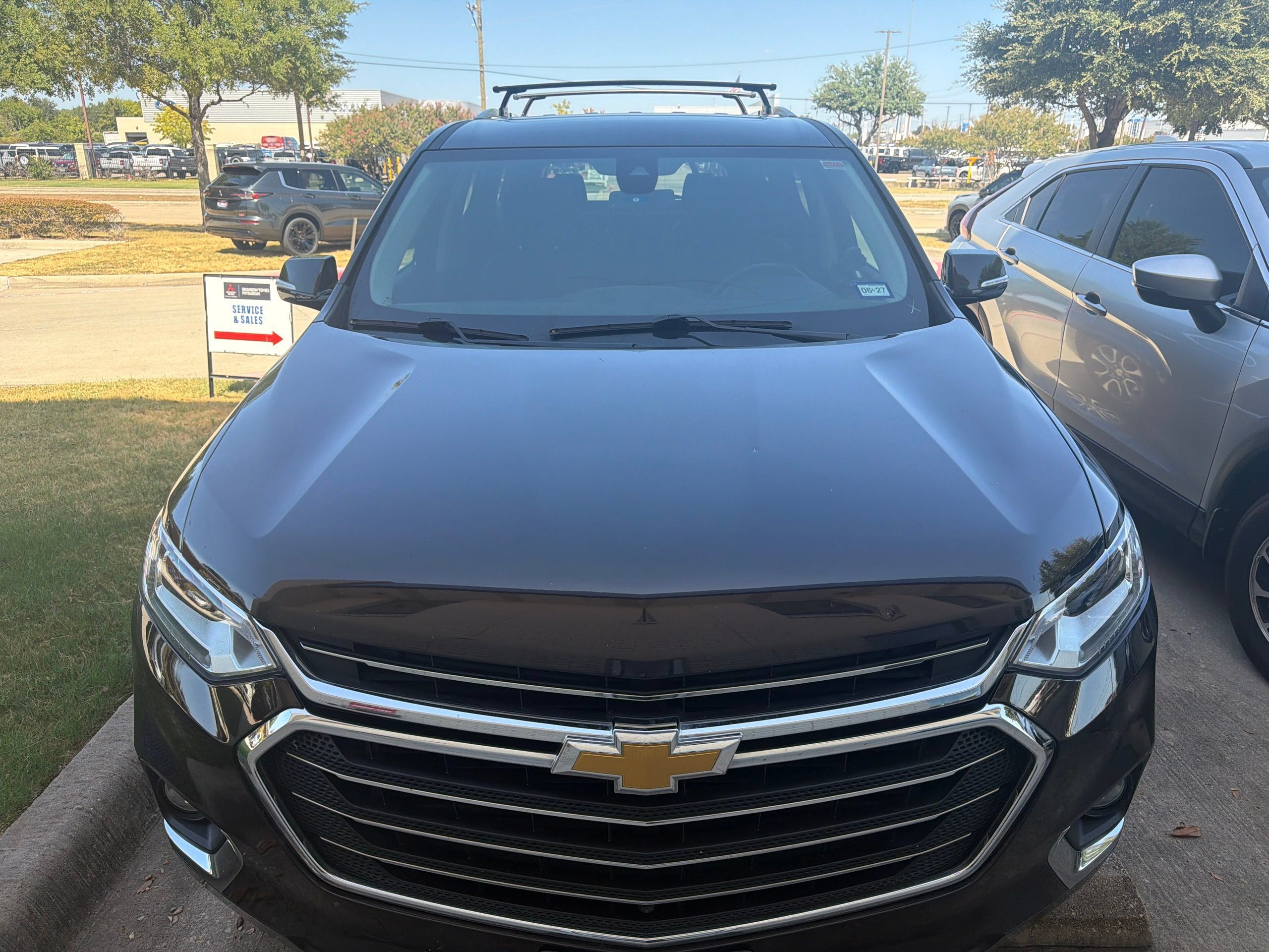 Used 2018 Chevrolet Traverse Premier w/ LPO, 'HIT The Road' Package FWD image 3