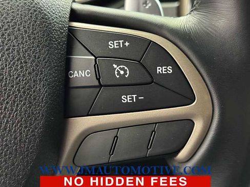 Used 2015 Jeep Grand Cherokee Limited w/ Trailer Tow Group IV AWD/4WD image 43