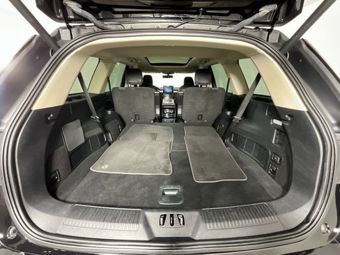 Used 2023 Lincoln Aviator 2WD w/ Premium Package image 28