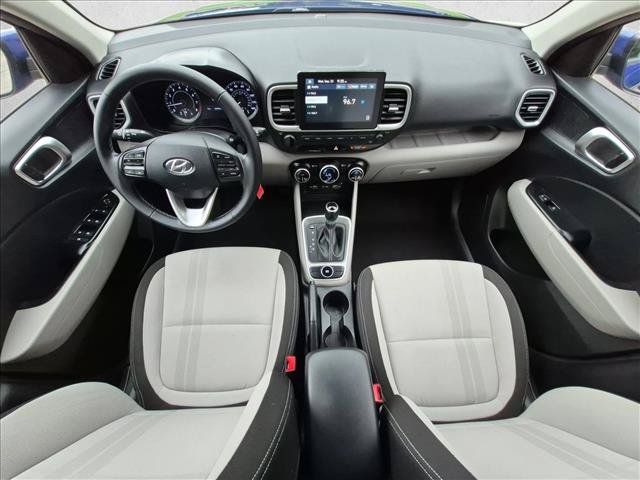 Used 2022 Hyundai Venue SEL FWD image 20