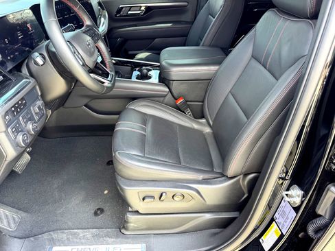 Used 2025 Chevrolet Tahoe RST w/ RST Capability Package image 11