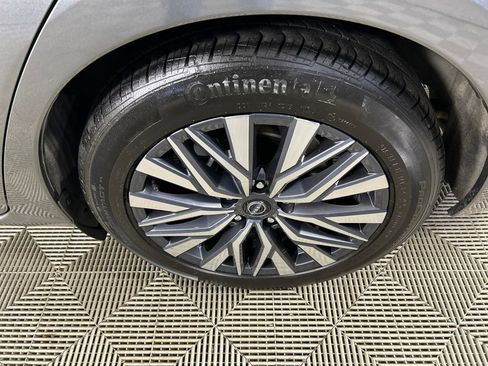 Used 2023 Nissan Altima 2.5 SV image 10