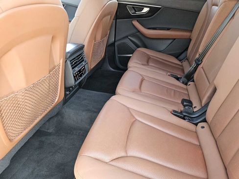 Used 2021 Audi Q7 3.0T Premium Plus image 29