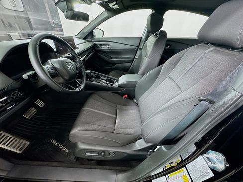 Used 2024 Honda Accord Sport image 16