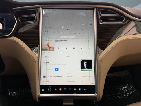 Used 2014 Tesla Model S P85 RWD image 15