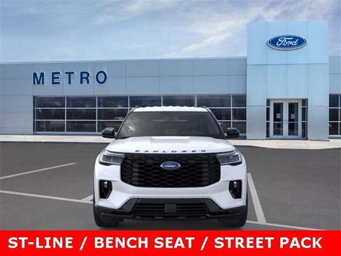 New 2025 Ford Explorer ST-Line w/ ST-Line Street Pack image 7