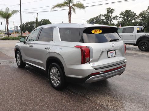 Used 2024 Hyundai Palisade SEL AWD/4WD image 8